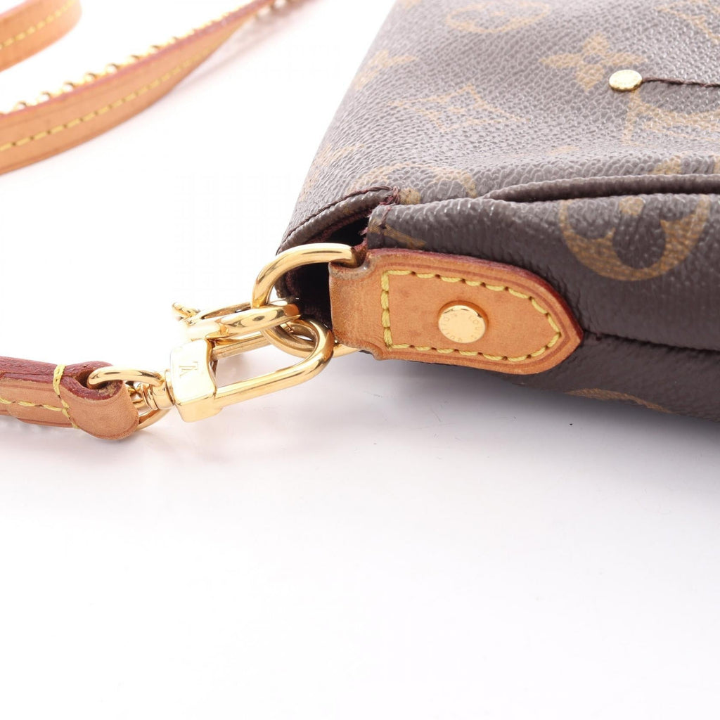 Louis Vuitton Favorite MM · Monogram