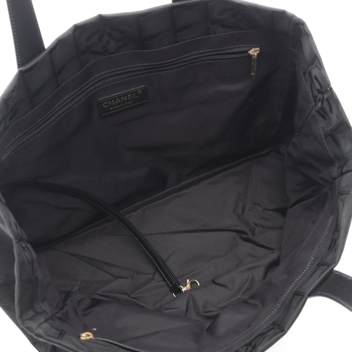 CHANEL New Travel Line MM · Nylon Canvas
