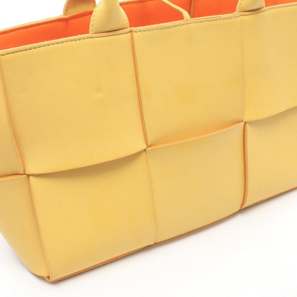 Bottega Veneta Small Arco · Tote with Pouch