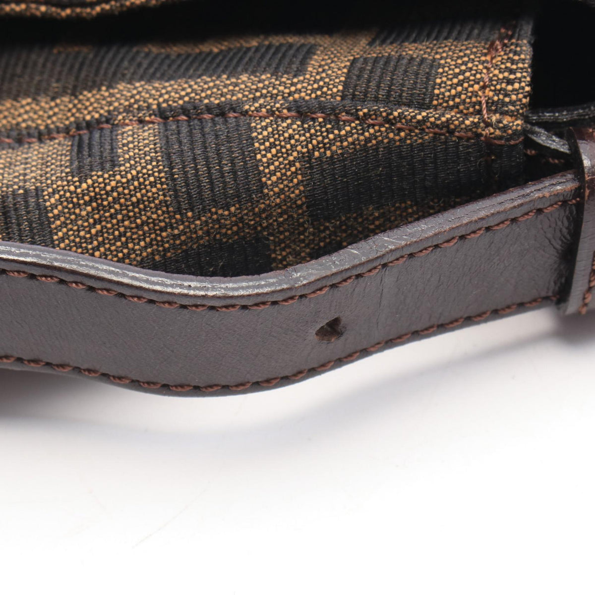 Fendi Mamma Bucket · Zucca