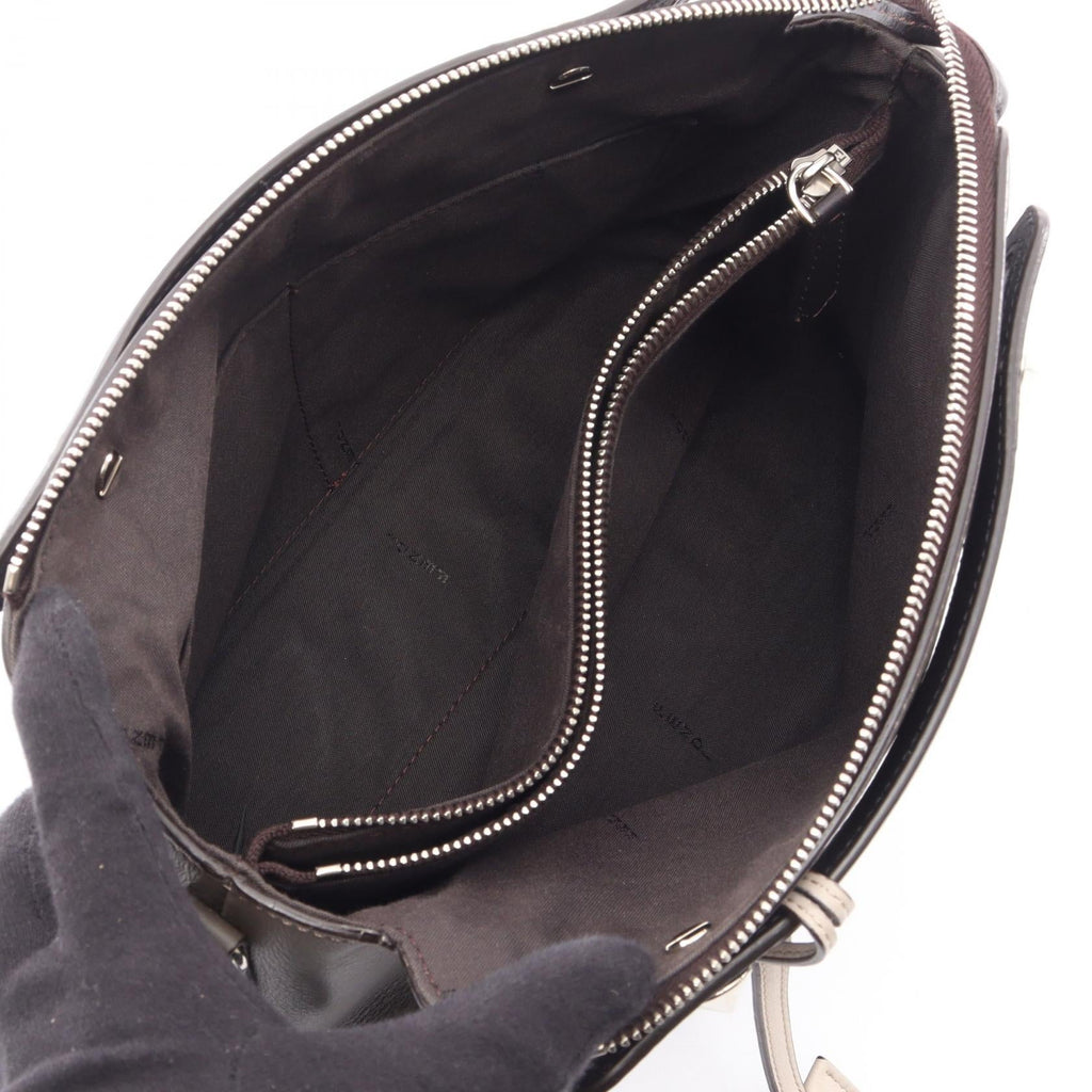 FENDI By The Way Medium · Leather