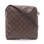 LOUIS VUITTON Trotter Beaubourg · Monogram