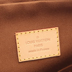 LOUIS VUITTON Trotter Beaubourg · Monogram