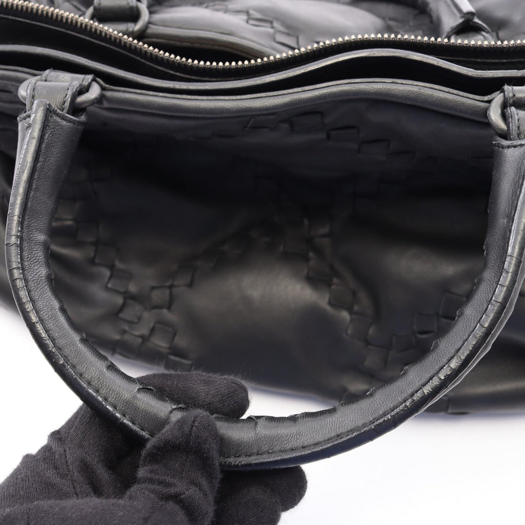 BOTTEGA VENETA Intrecciato · Leather