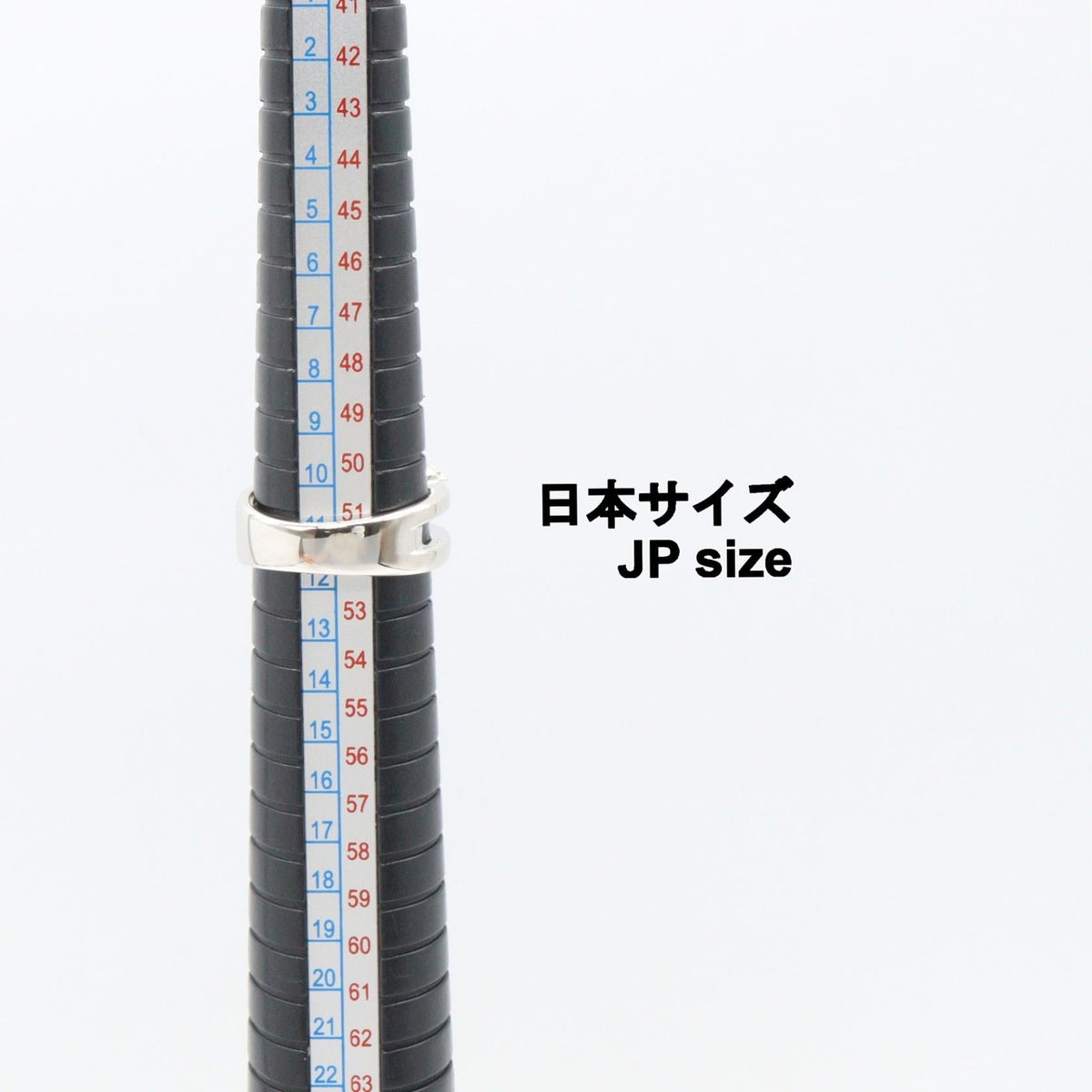 Tasaki · 18K White Gold Diamond Ring