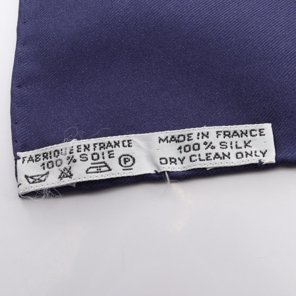 Hermès Parmi Les Fleurs · Silk Scarf