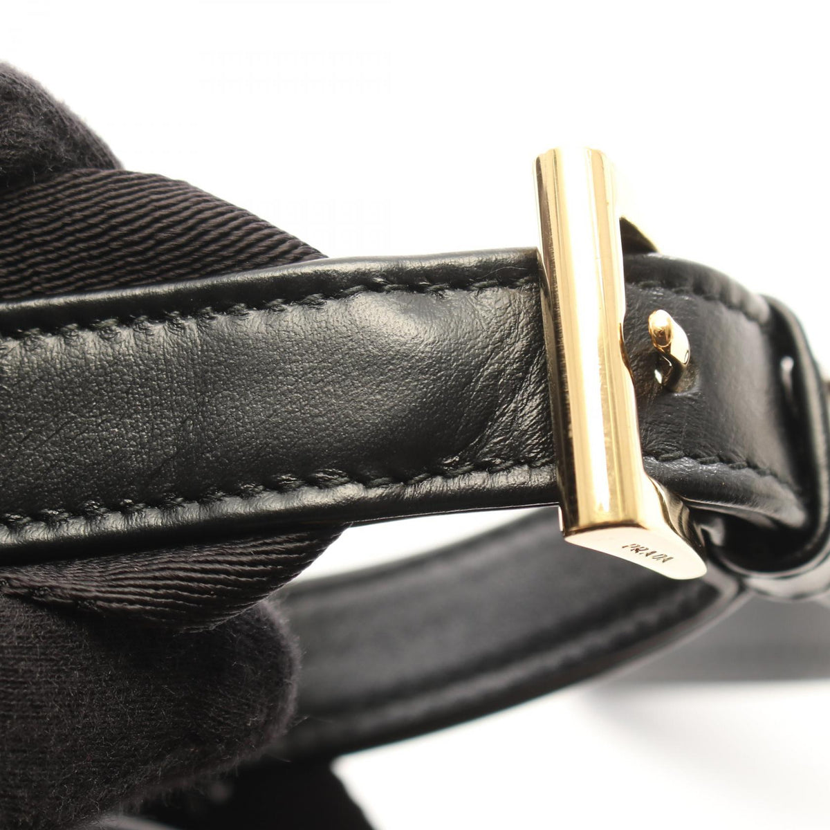 Prada Re-Nylon · Tessuto Vitello