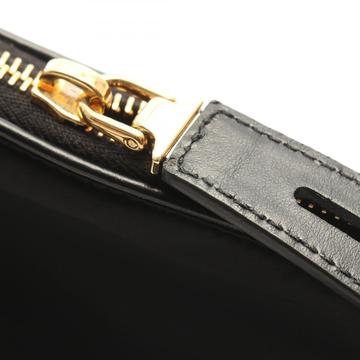 Prada Re-Nylon · Tessuto Vitello