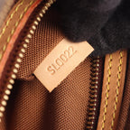 Louis Vuitton Trotter · Monogram