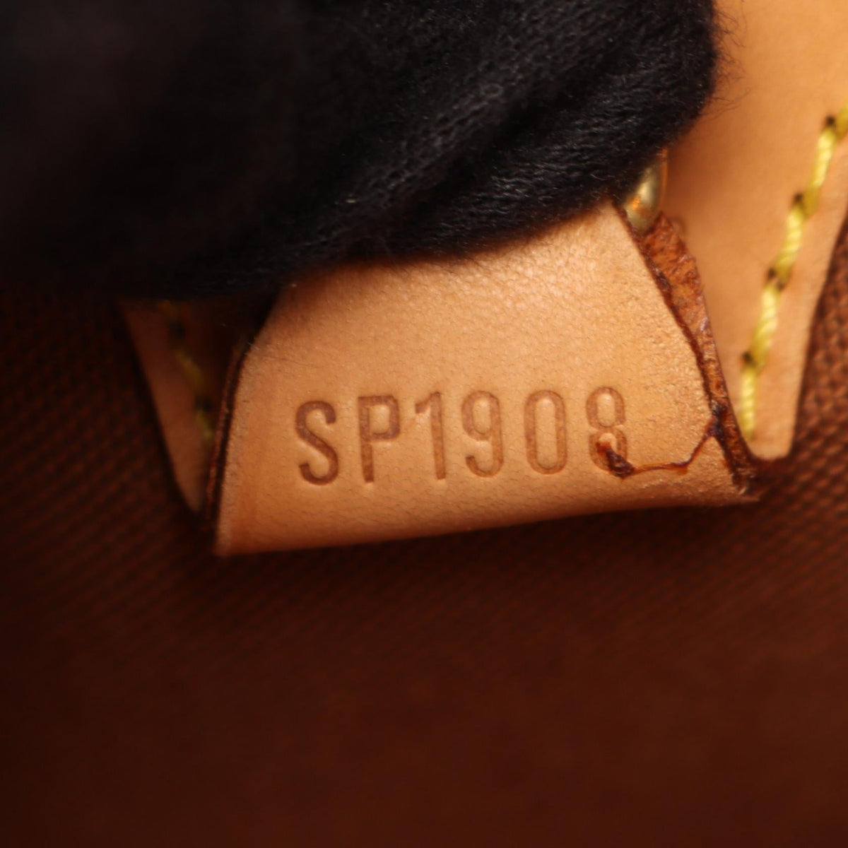 Louis Vuitton Ellipse PM · Monogram