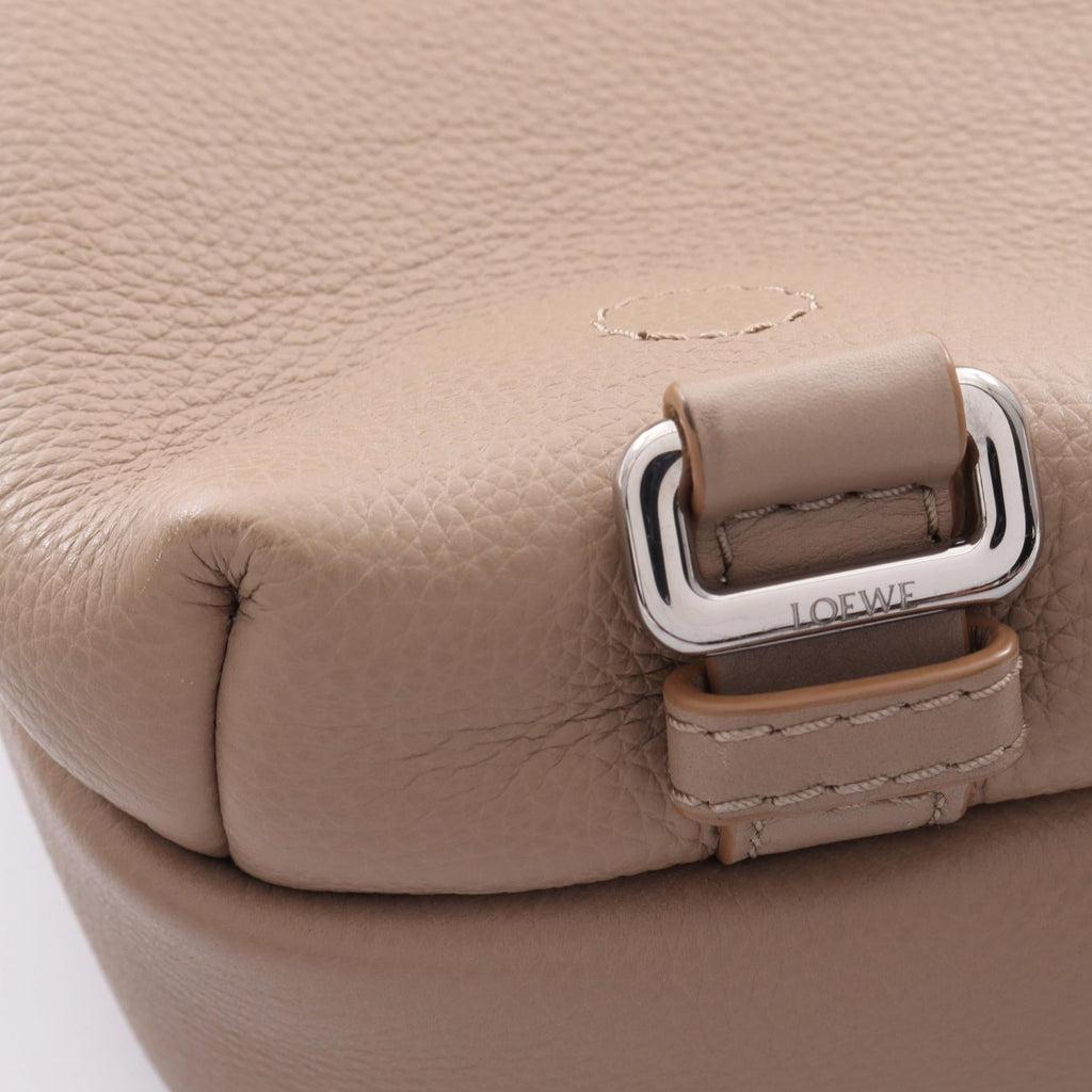 Loewe Military Messenger XS
