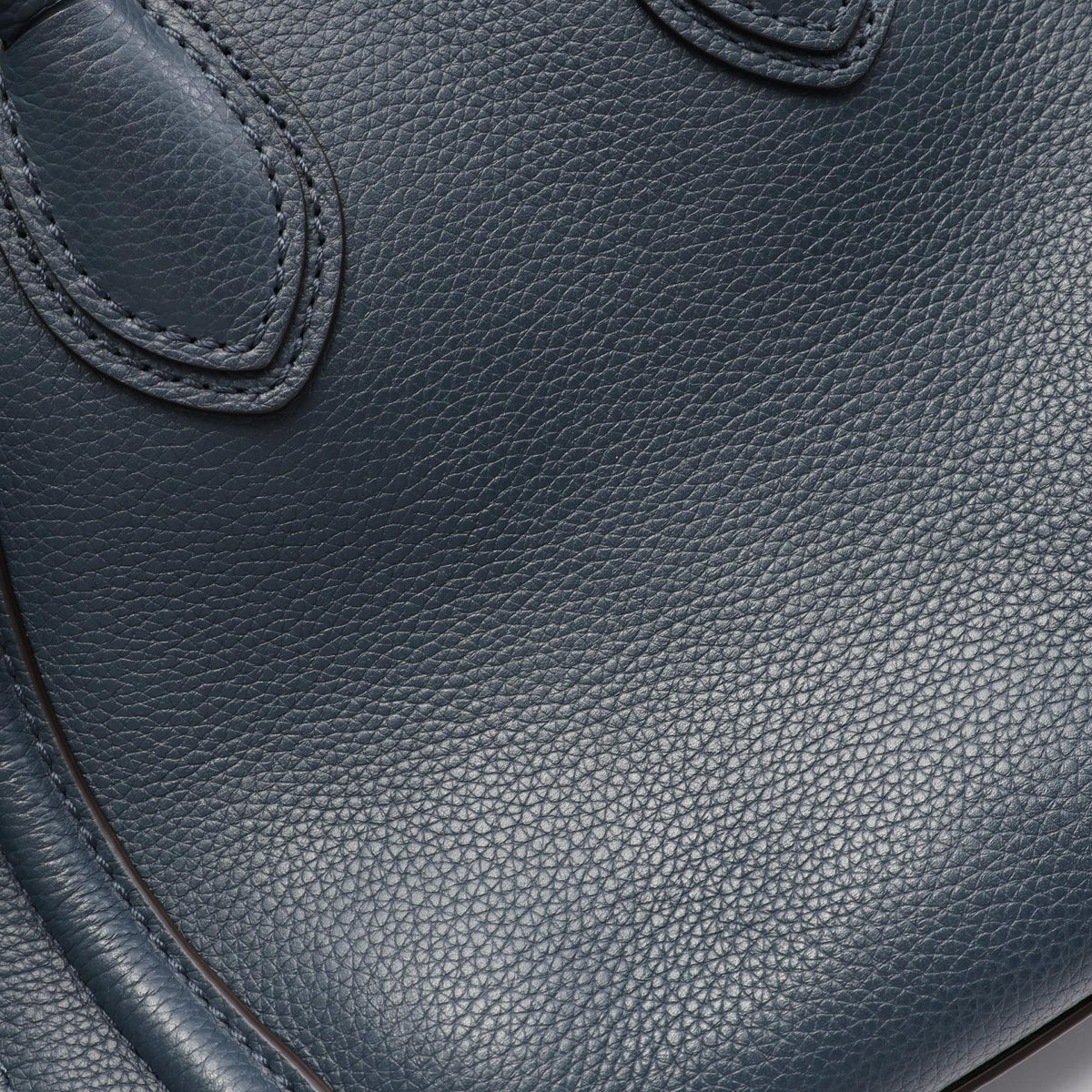 CELINE Luggage Micro Shopper · Leather