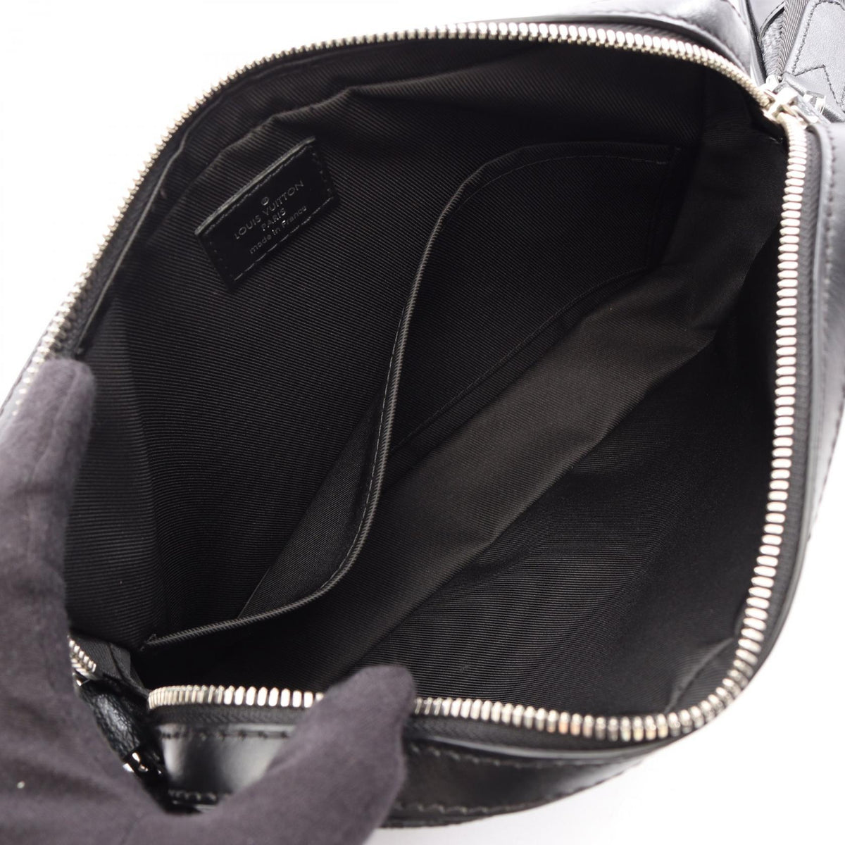 LOUIS VUITTON Trio Messenger · Damier Graphite