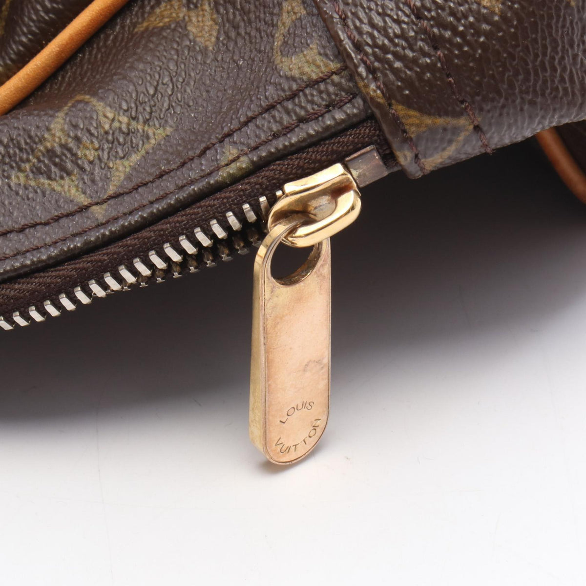 Louis Vuitton Manhattan GM · Monogram