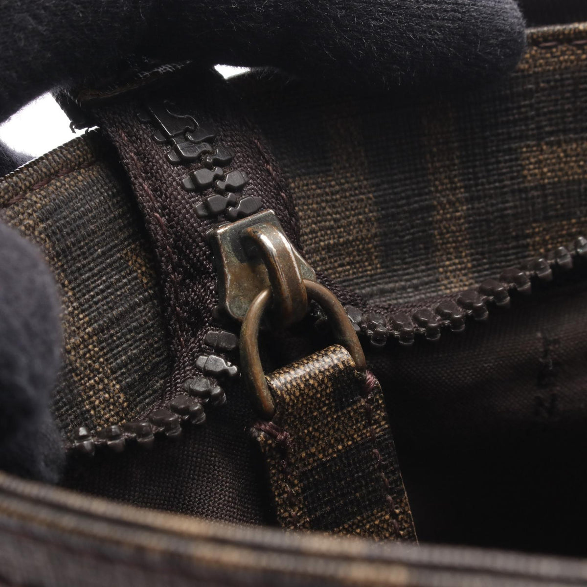 Fendi Zucca · Crossbody