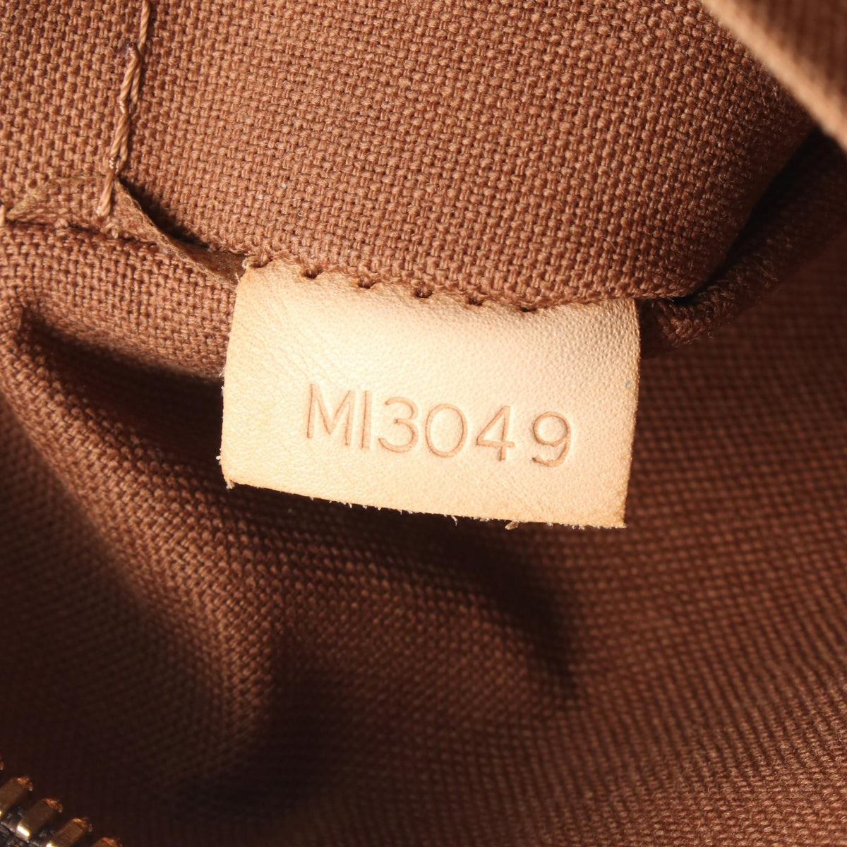 Louis Vuitton Thames PM · Monogram Canvas