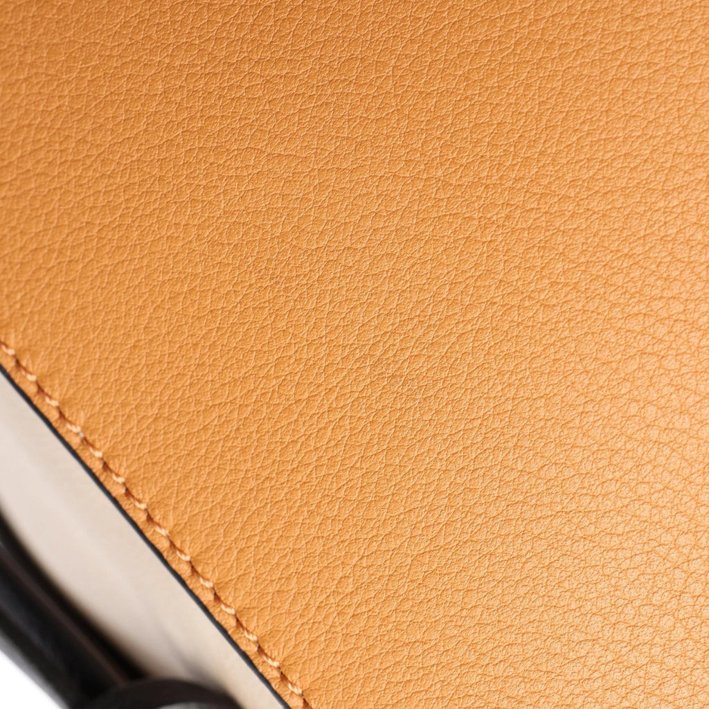 Loewe Hammock Small · Tricolor Leather