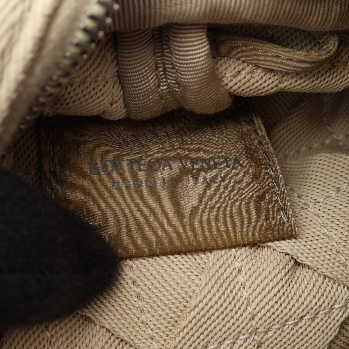 Bottega Veneta Intrecciato · Belt Bag