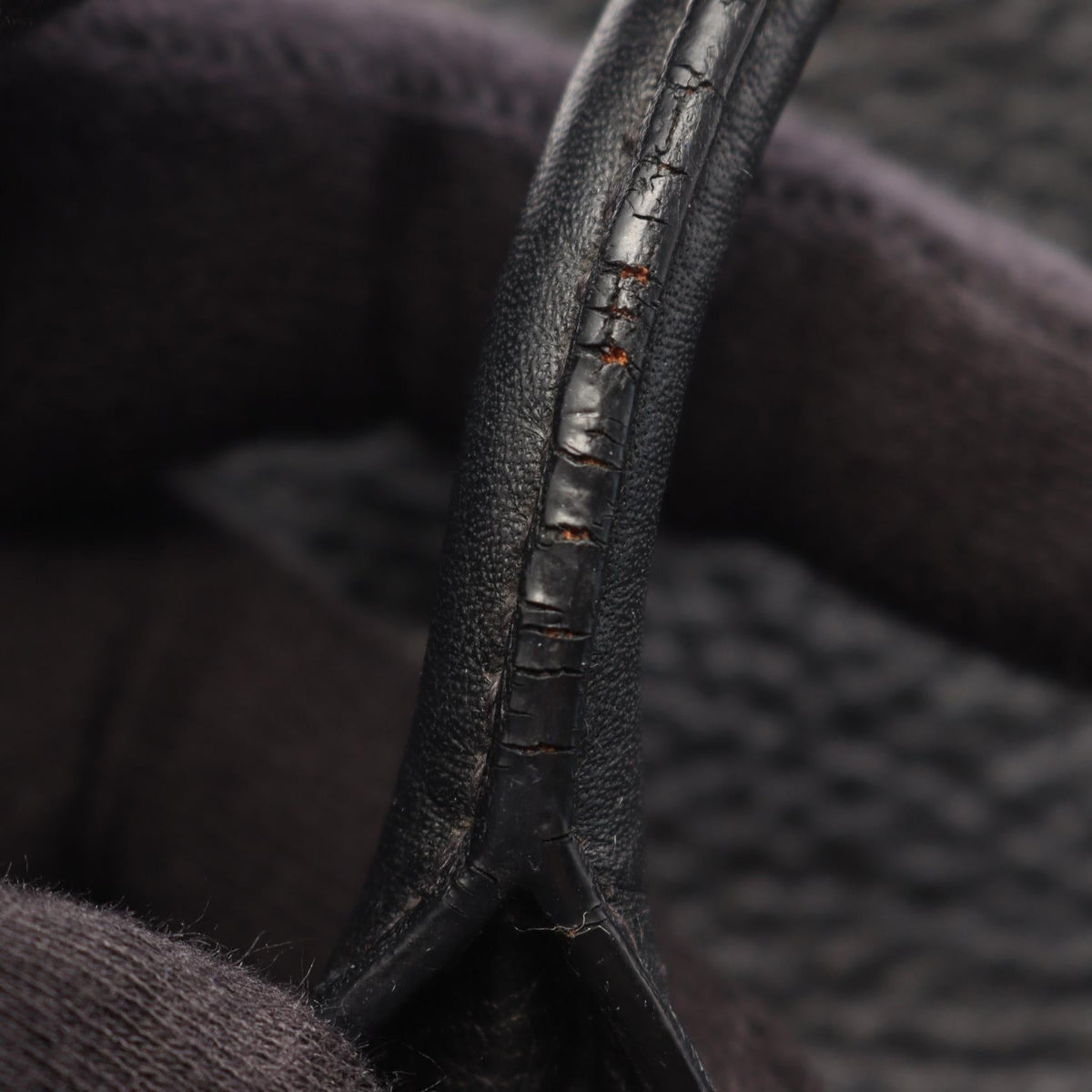 Prada Vitello Daino · Leather Crossbody