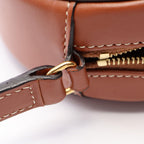 Celine Triomphe Oval · Cuir Shoulder Bag