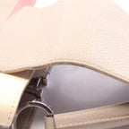 Louis Vuitton Capucine MM · Taurillon