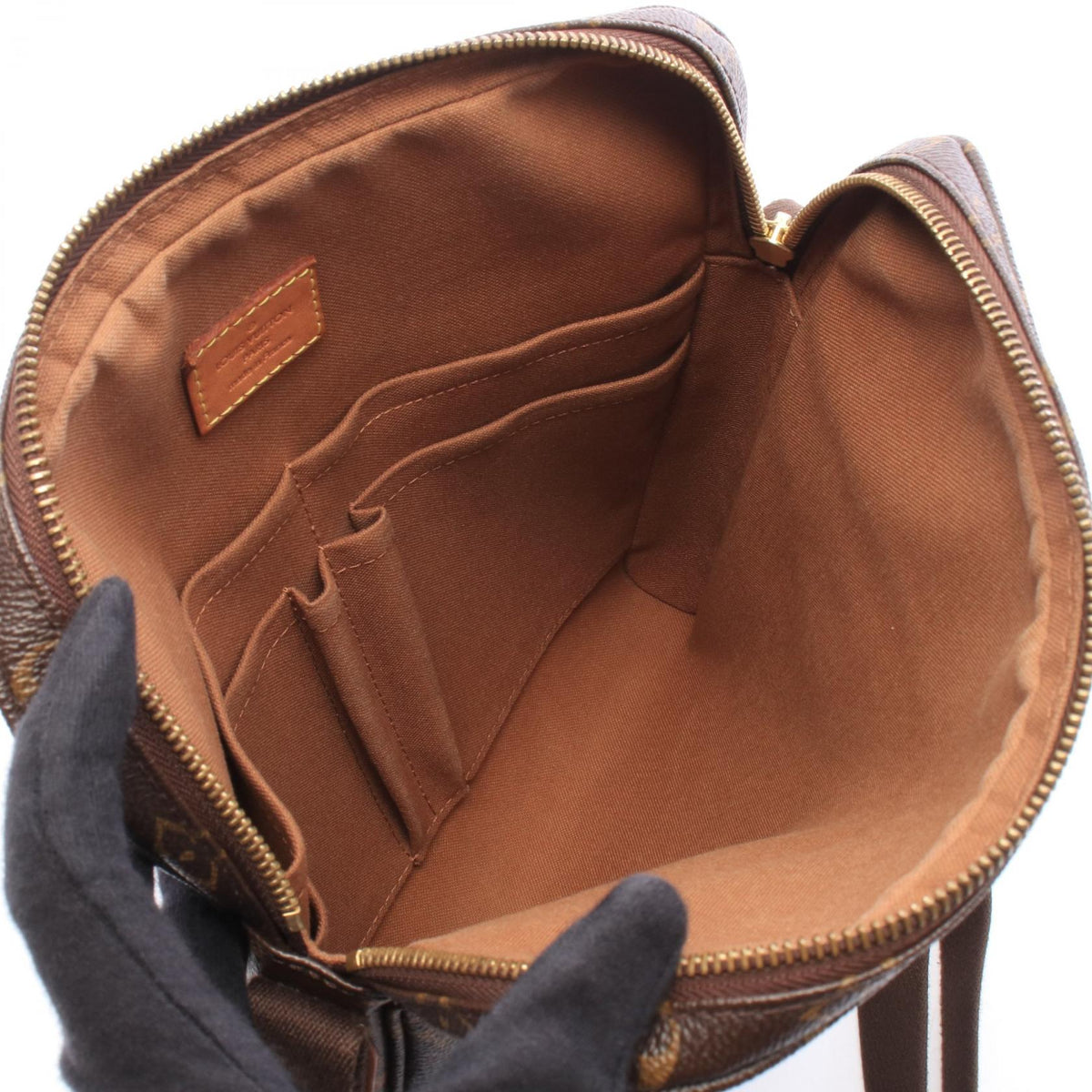 Louis Vuitton Trotter Bobur · Monogram
