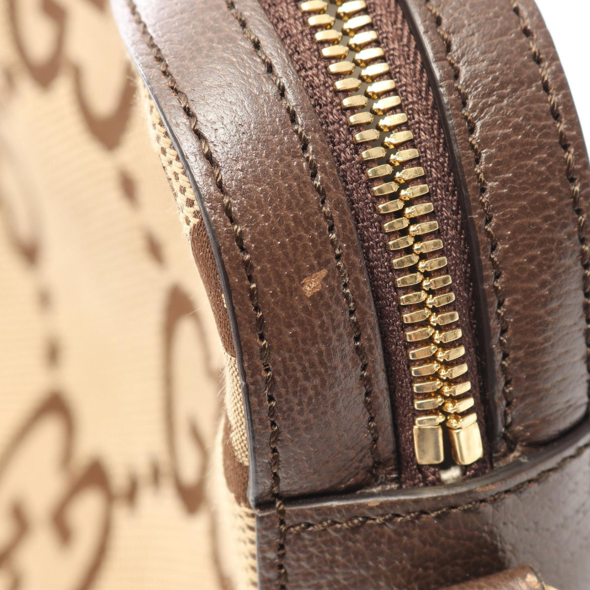 Gucci Jumbo GG · Canvas Crossbody