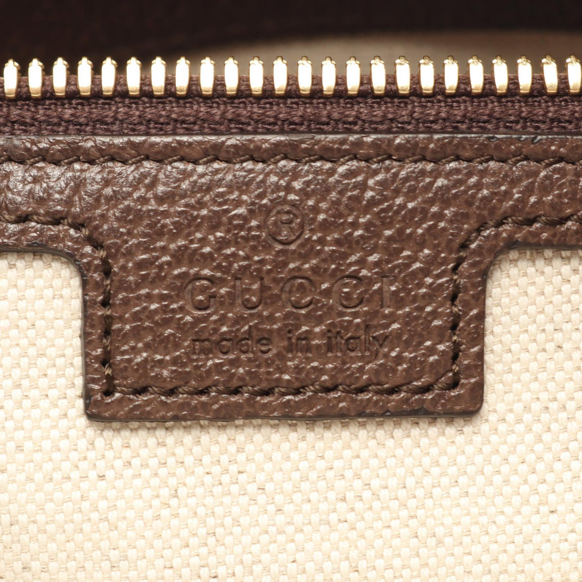 Gucci Jumbo GG · Canvas Crossbody