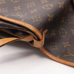Louis Vuitton Saumur 30 · Monogram