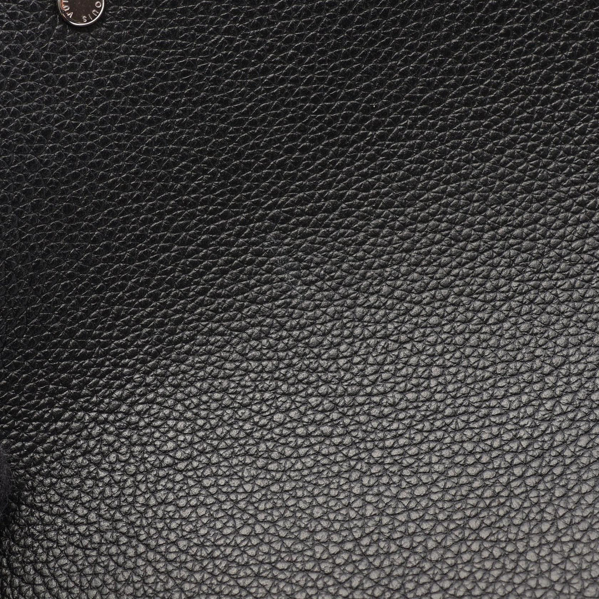 Louis Vuitton Nano Lockme Bucket