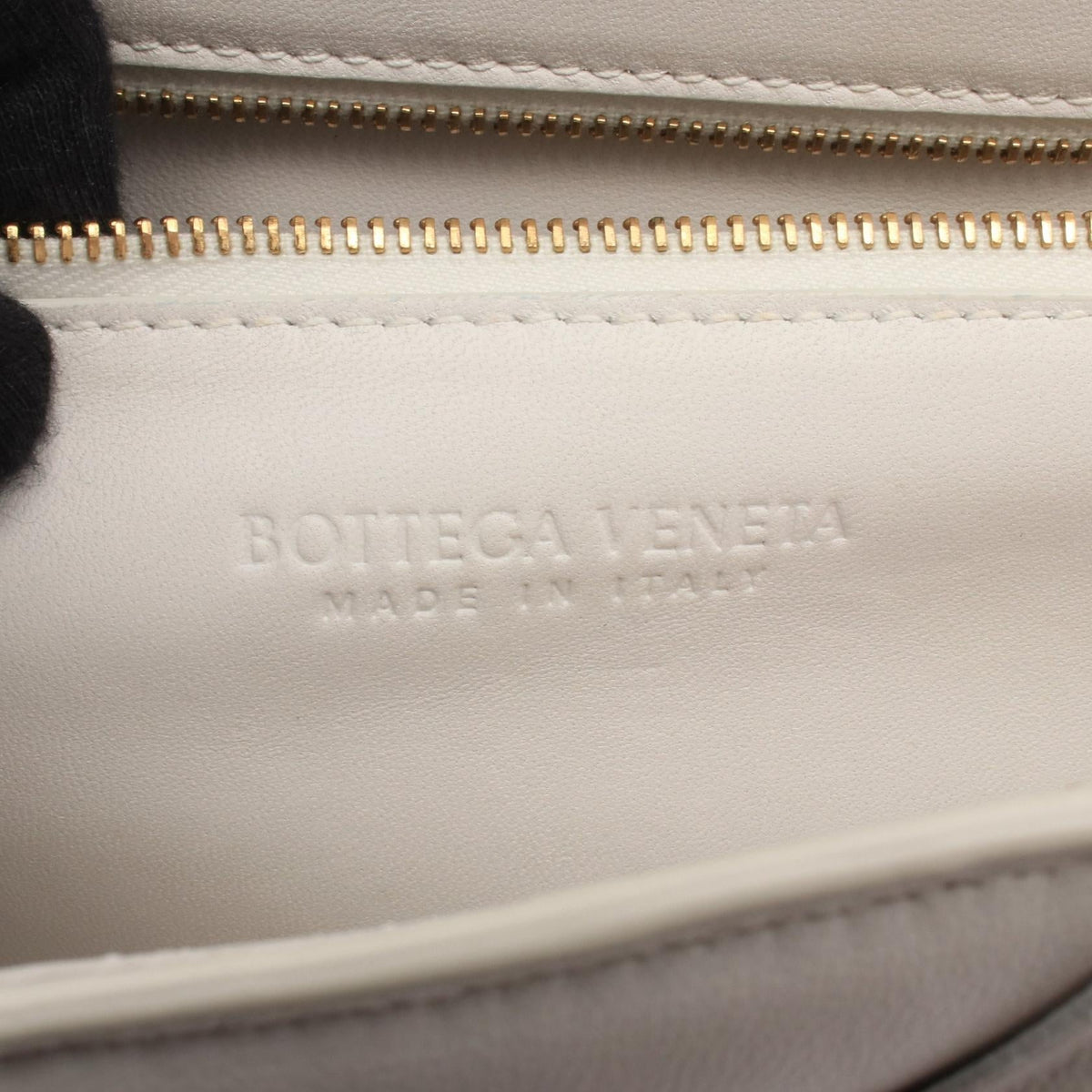 Bottega Veneta Maxi Intrecciato Padded · Lambskin