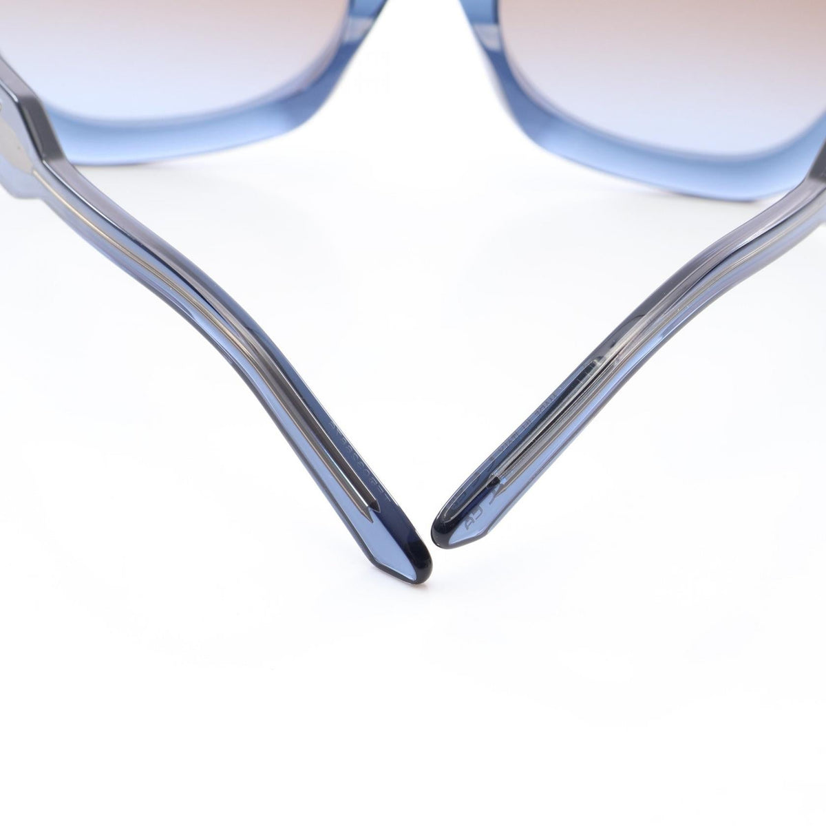 Dior Signature · Gradient Lens Sunglasses