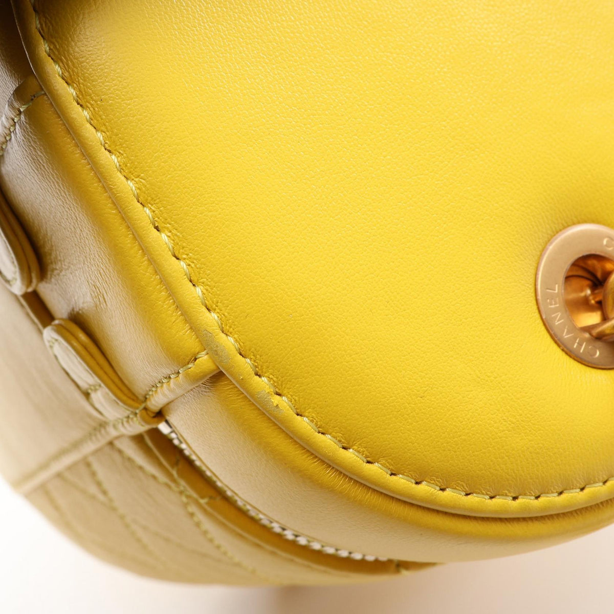CHANEL Matelassé Vanity · Lambskin