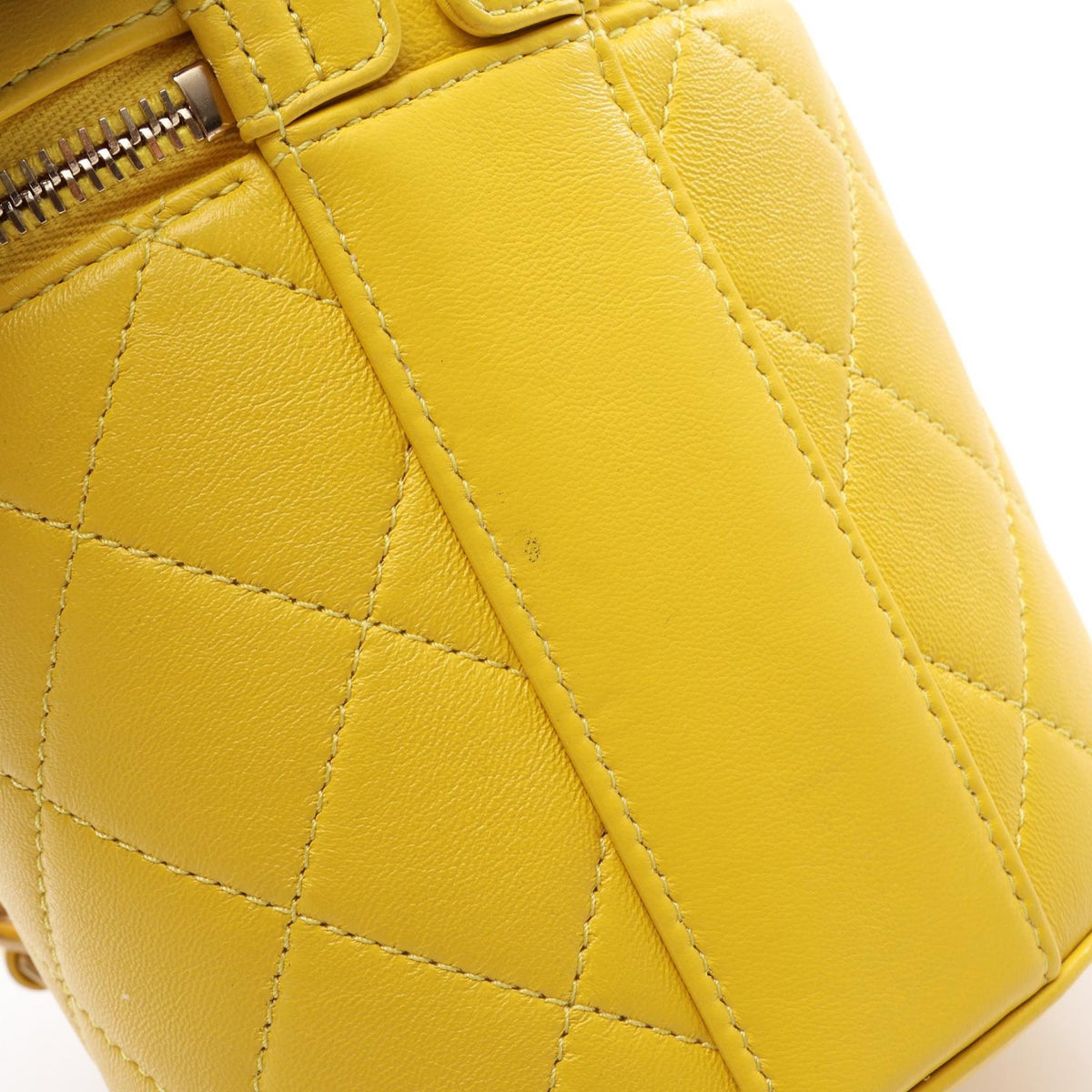 CHANEL Matelassé Vanity · Lambskin