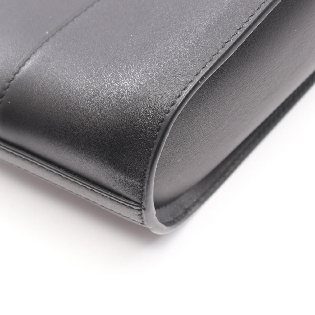 Saint Laurent Y-Bucket Small · Leather