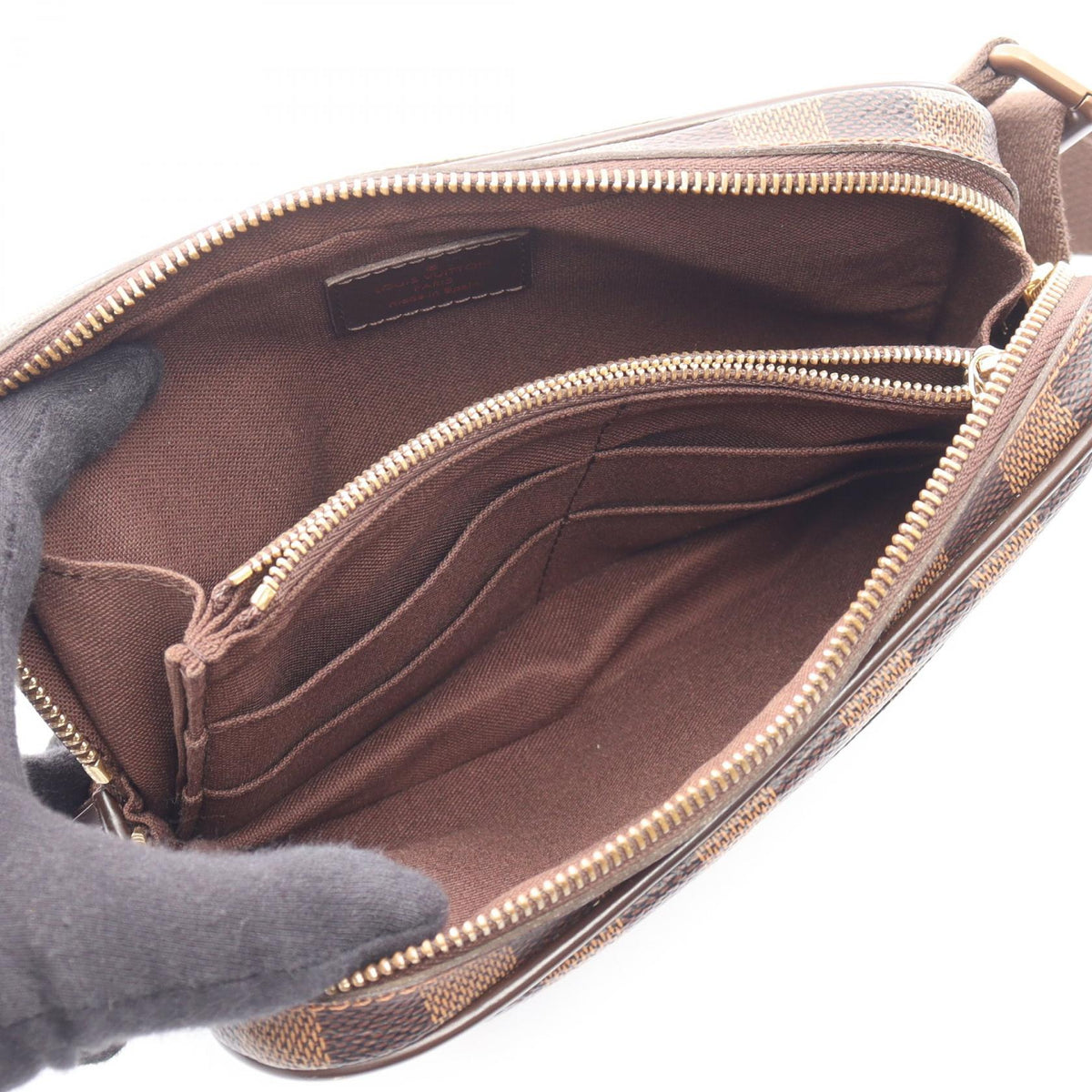 Louis Vuitton Brooklyn Bumbag · Damier Ebene