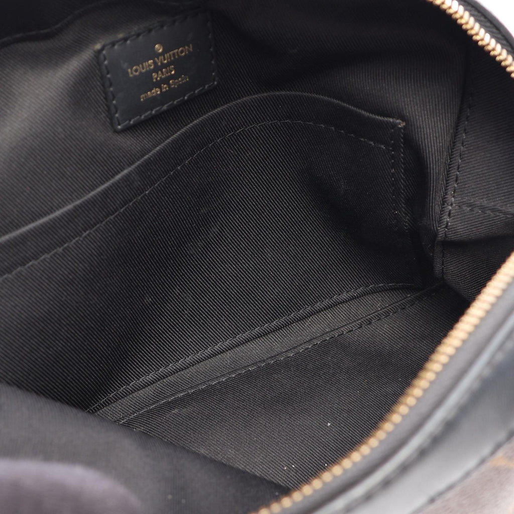 Louis Vuitton Santonju · Monogram