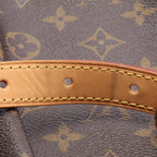 Louis Vuitton Menilmontant MM · Monogram
