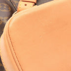 Louis Vuitton Montsouris MM · Monogram