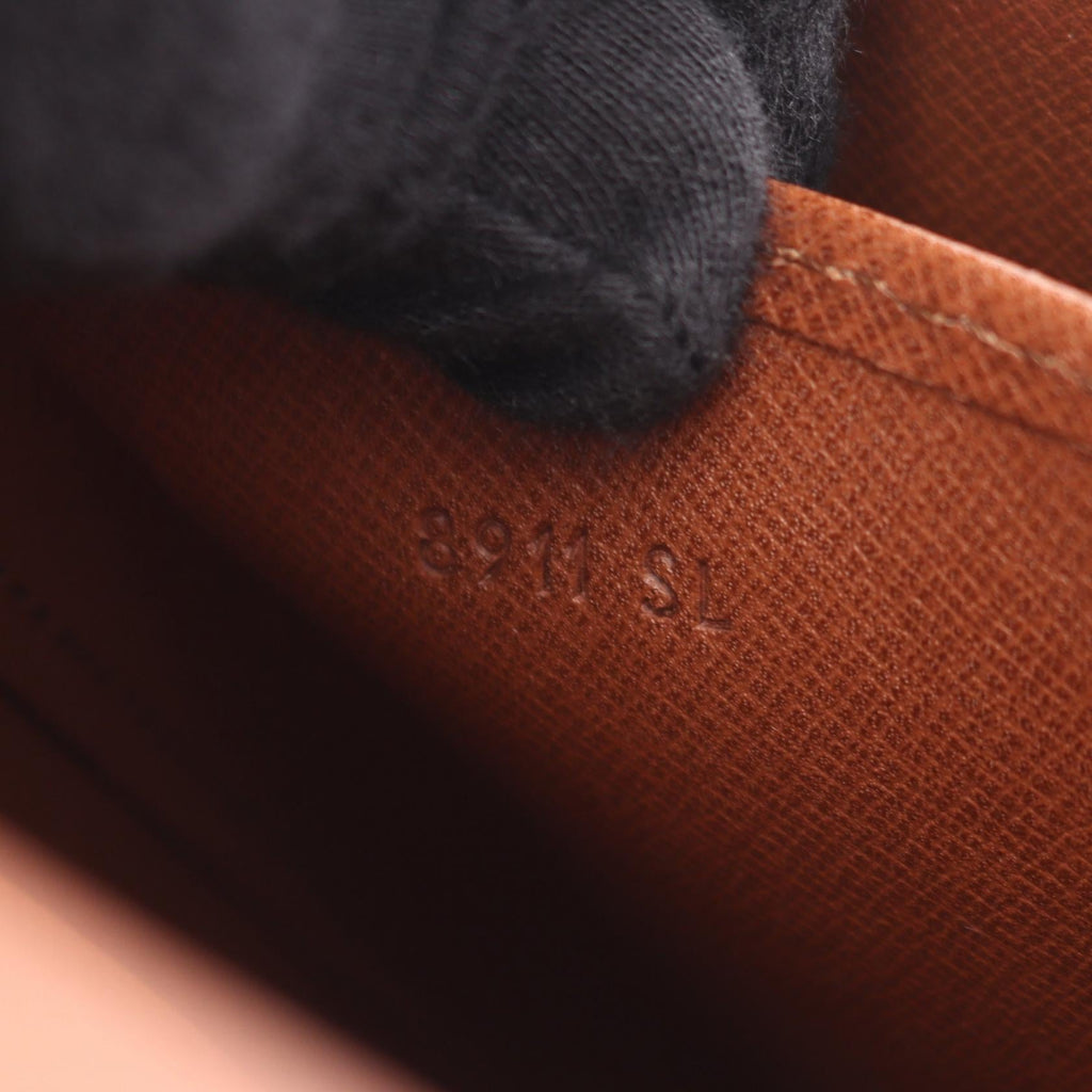 Louis Vuitton Cartouchière MM · Monogram