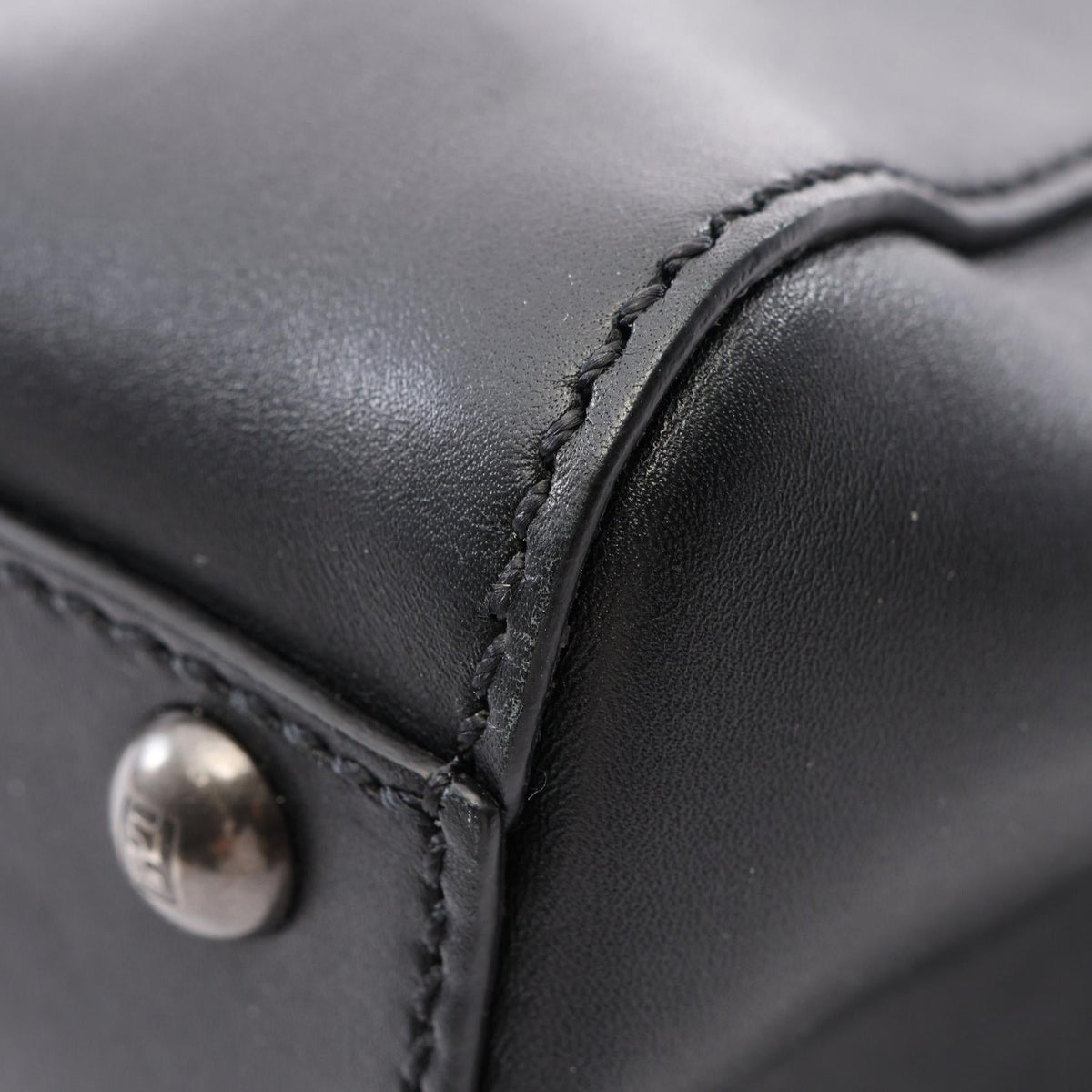 Fendi Peekaboo · Leather