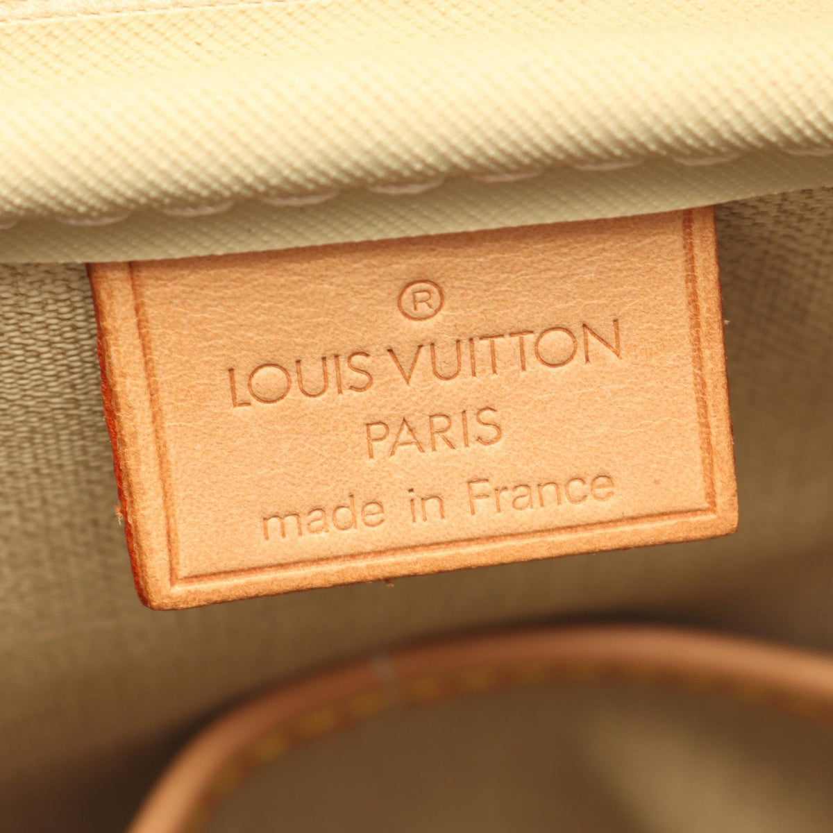 Louis Vuitton Deauville · Monogram Canvas