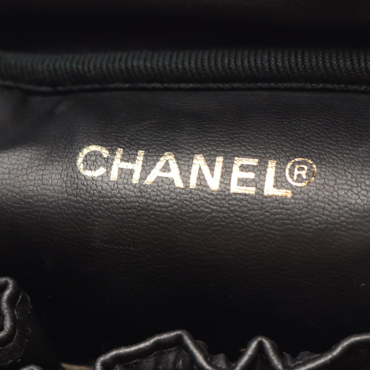 CHANEL Bicolore · Leather