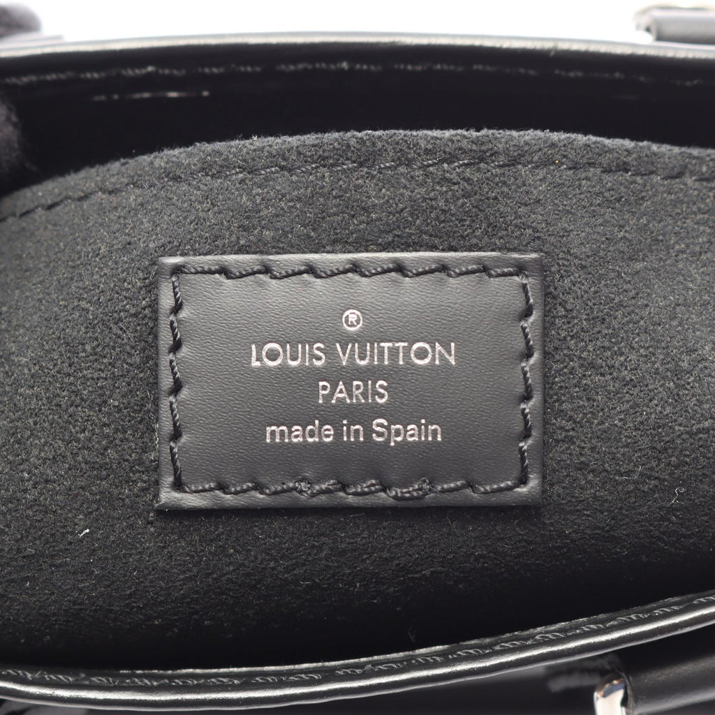 Louis Vuitton Petit Sac Plat · Epi Leather