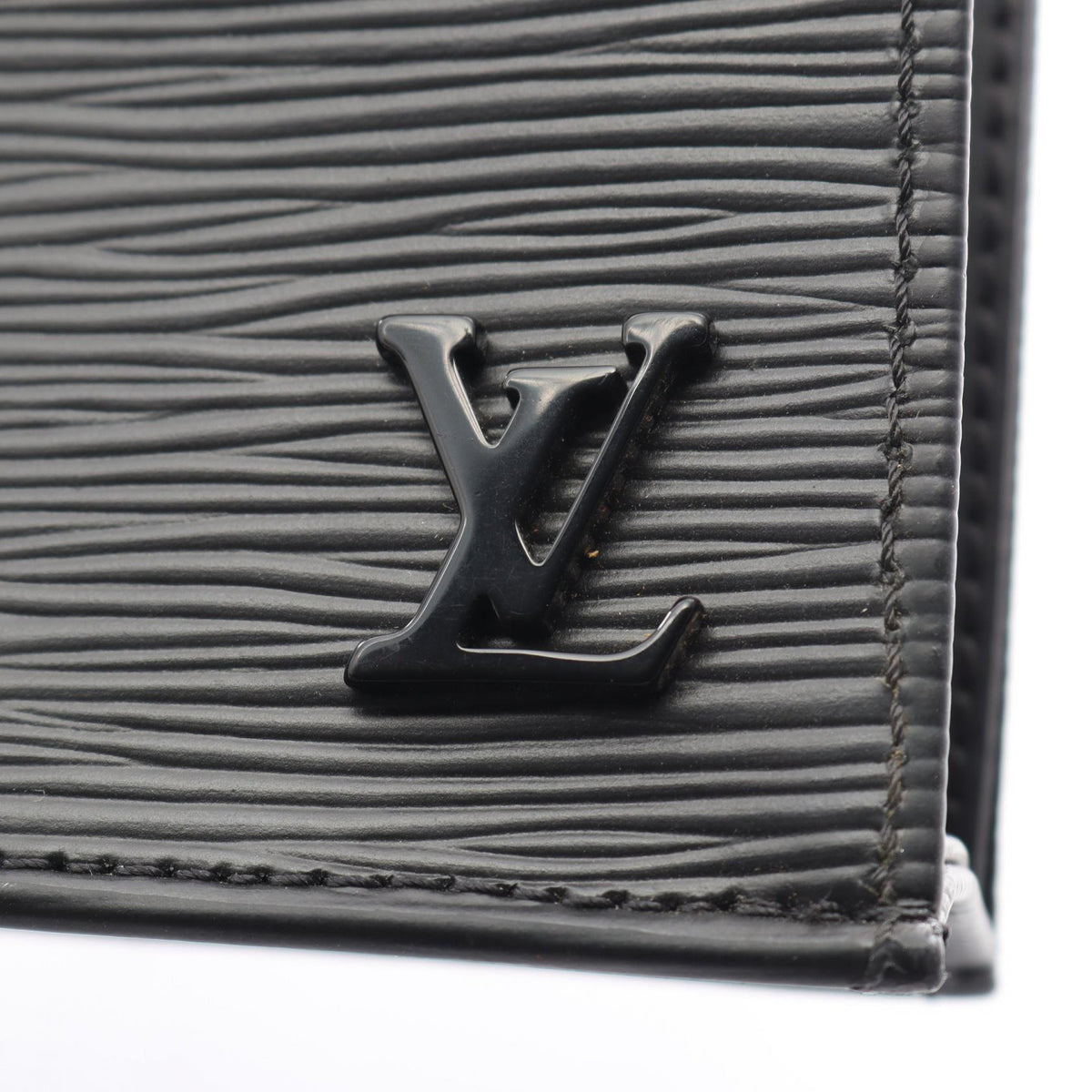 Louis Vuitton Petit Sac Plat · Epi Leather
