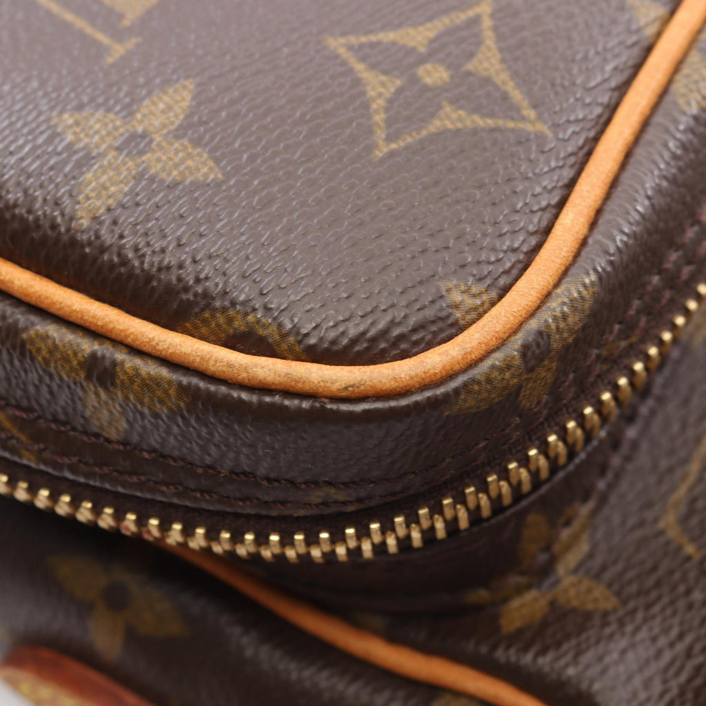 Louis Vuitton Amazon · Monogram