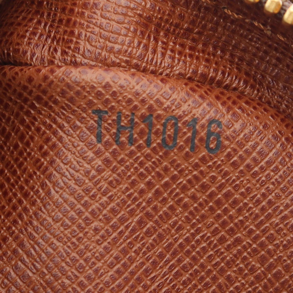 Louis Vuitton Amazon · Monogram