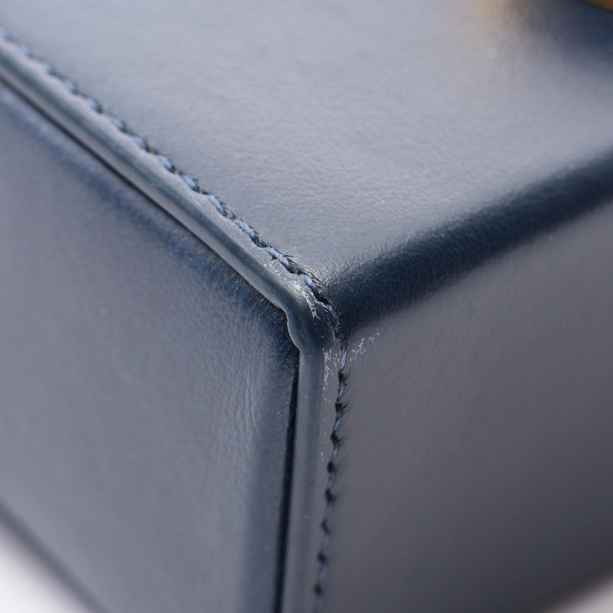 Dior 30 Montaigne · Box Shoulder Bag