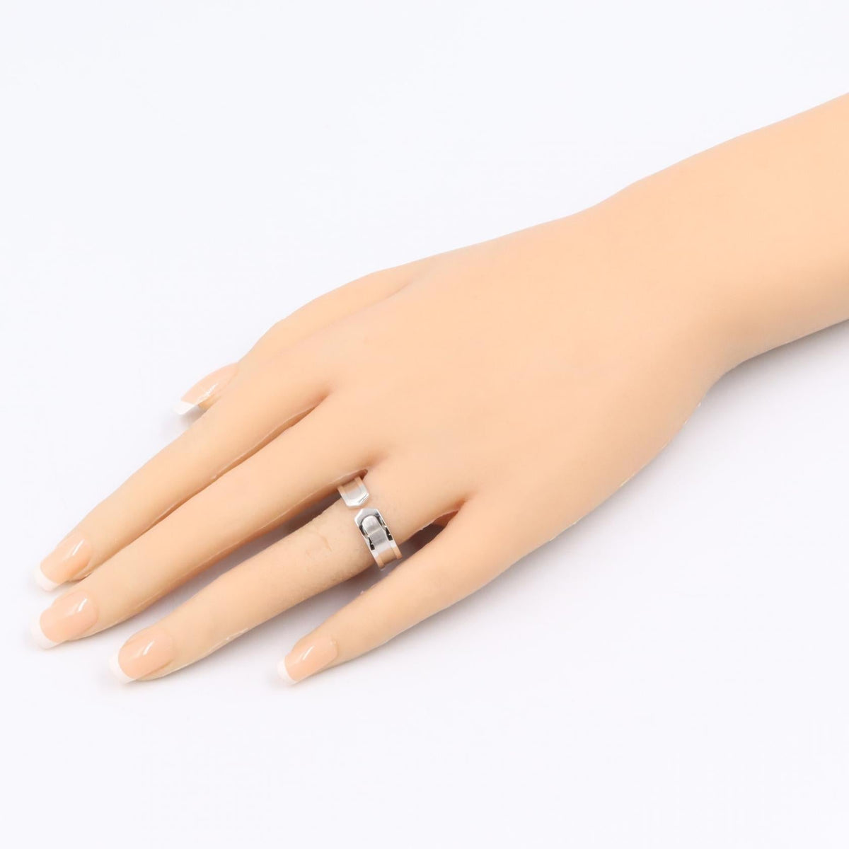 Cartier C2 · 18K White Gold