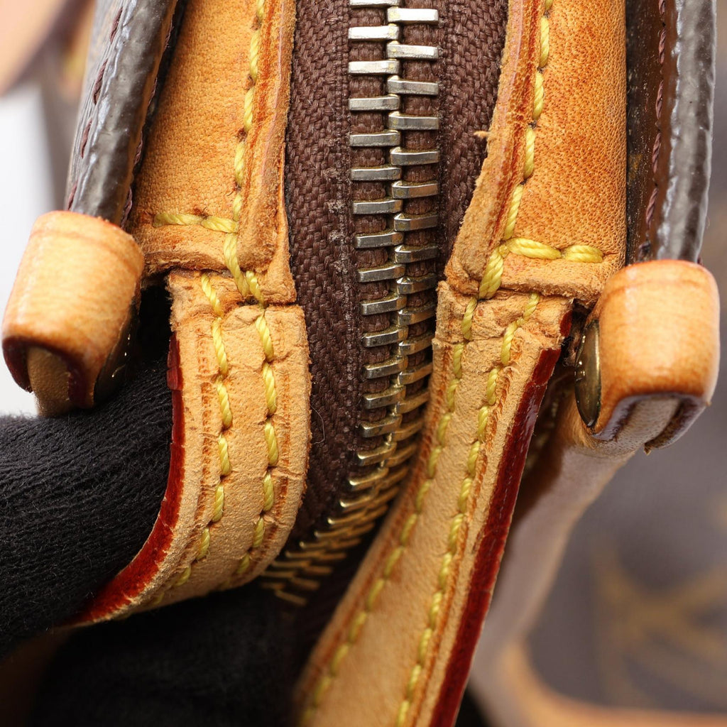 Louis Vuitton Popincourt Haut · Monogram